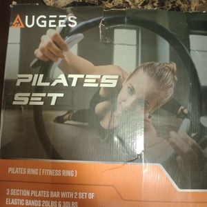Guess pilates set